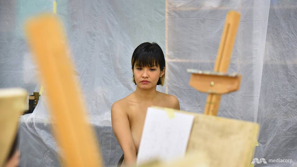 nude-art-class-naked-model-singapore-gcm-2098-mod.jpg
