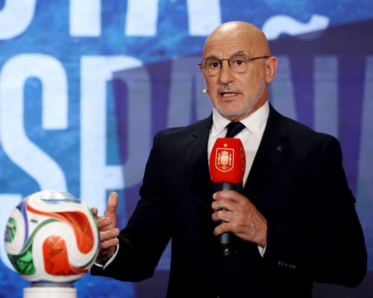 Spain leave out Real Madrid players as Barcelona dominate World Cup squad