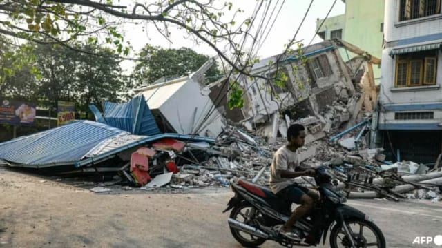 缅甸地震死亡人数升至2719人 泰国遇难者增至20人