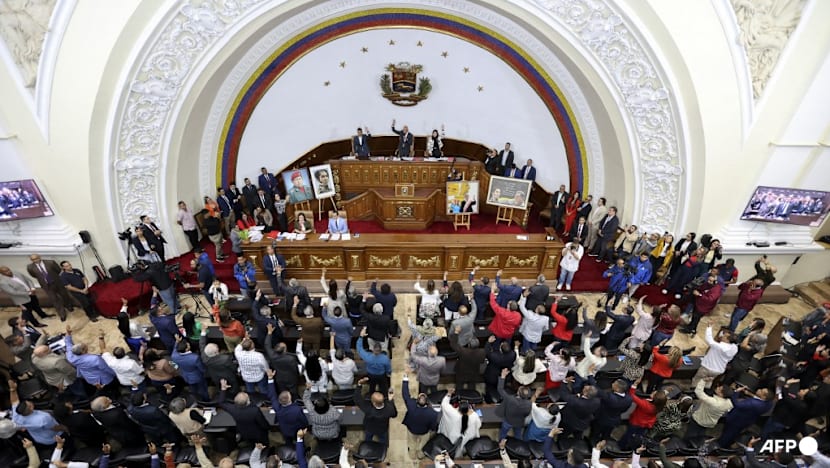 Venezuela amnesty bill excludes gross rights abuses under Chavez, Maduro