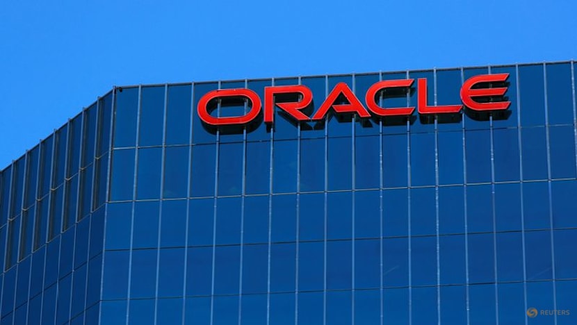 Oracle, CoreWeave lead AI selloff on OpenAI growth concerns