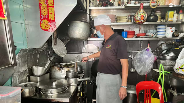 明年起 食品处理人员将不再被强制要求戴口罩 