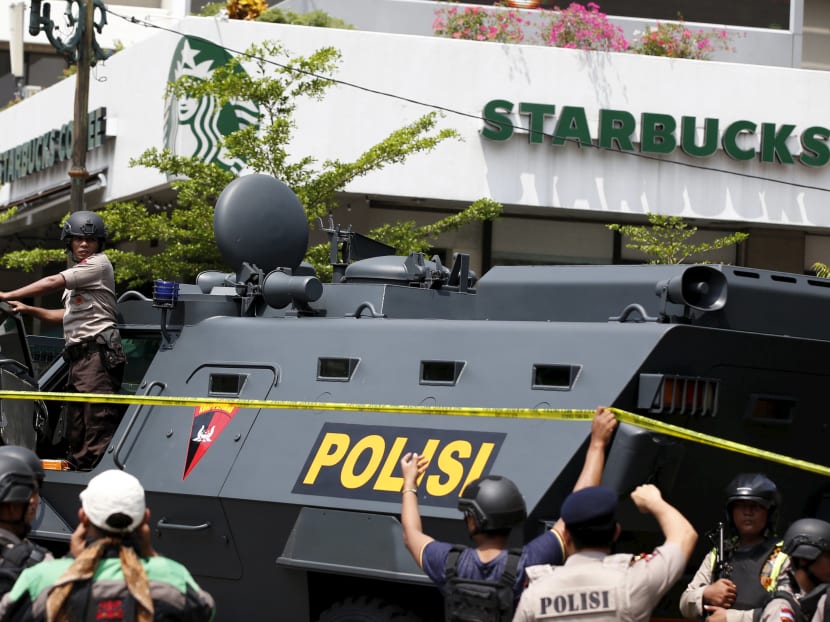 A police armoured personnel carrier is seen parked near the scene of an attack in central Jakarta Jan 14, 2016. Photo: Reuters