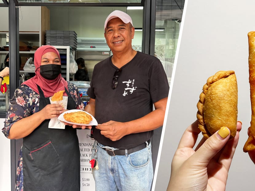 Biz Man Opens Shop Selling Sedap &lsquo;Giant&rsquo; Epok Epok To Provide Jobs For Single Mum & Kids
