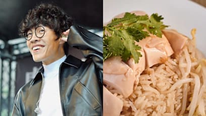 Crowd Lu Ate Chicken Rice 9 Times While In S'pore For One-Day Concert
