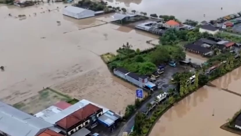 Rakyat SG kongsi pengalaman 'menggerunkan' hadapi banjir Bali
