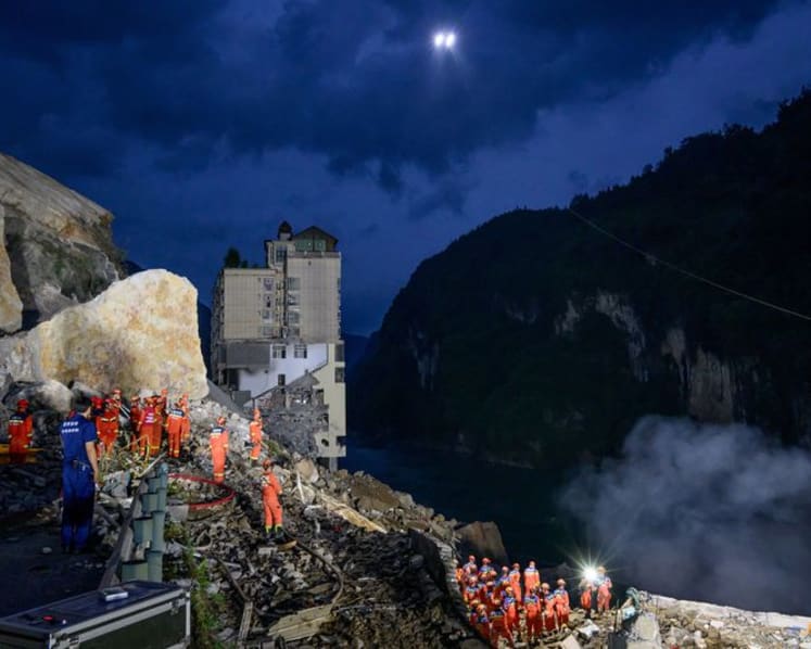 Rescuers race to find survivors after landslide in southwest China's Chongqing