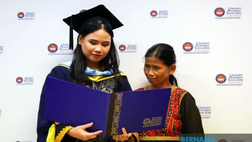 Niat tidak kesampaian;  bapa graduan di Malaysia ini "pergi" dulu sebelum konvokesyen 