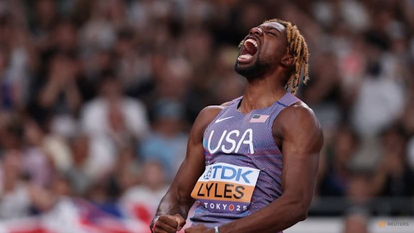 Lyles blasts into 200m final with 19.51 seconds