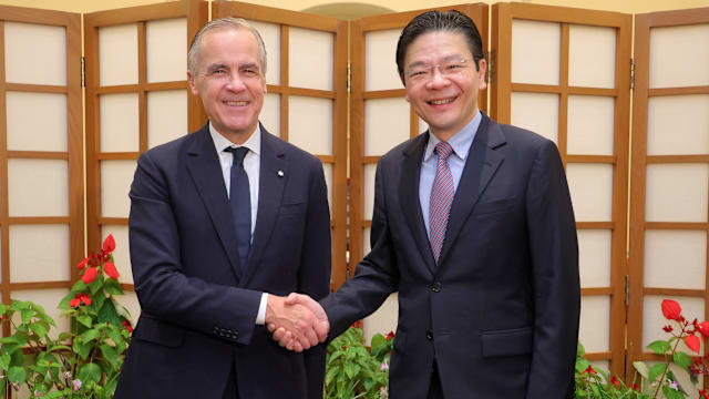 黄总理与加拿大总理卡尼会晤 讨论深化合作