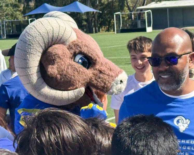 Amid NFL hoopla, flag football makes quieter push in suburban Australia
