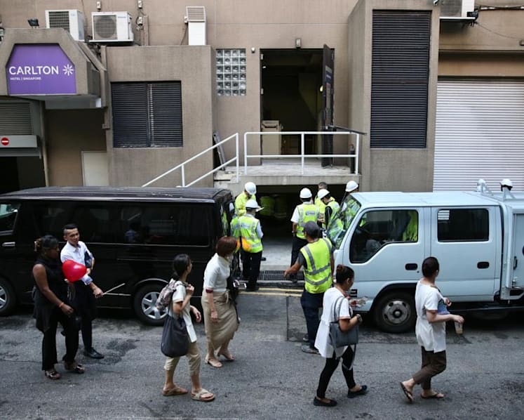 1,000 guests, staff evacuated after switch room fire at Carlton Hotel