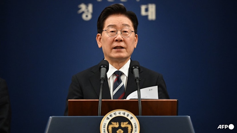 South Korean leader says he told Trump sanctions on North are 'ineffective'