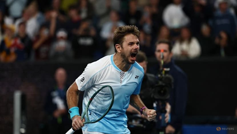 Veteran Wawrinka outlasts Gea to extend Australian Open stay
