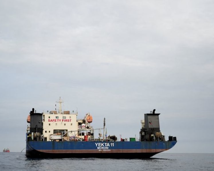 Oil surges above US$100, stocks fall after failed US-Iran talks