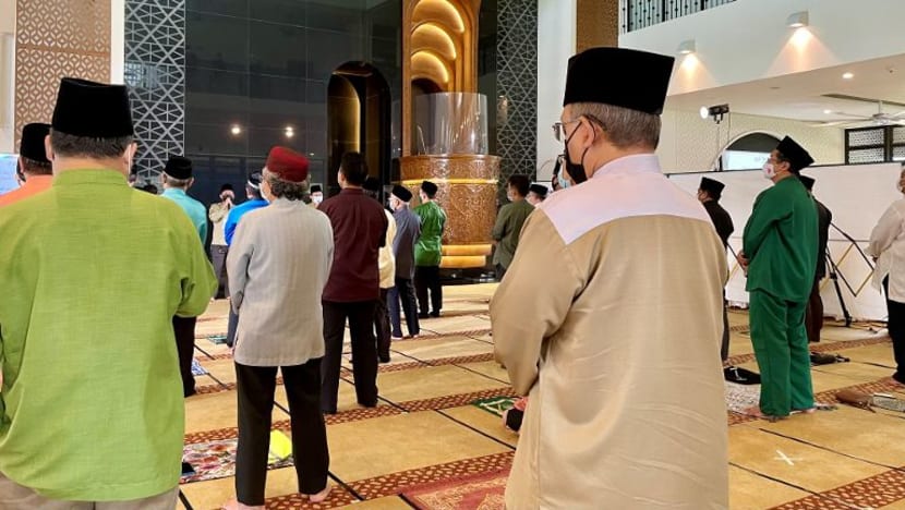 Perhimpunan agama lebih 100 orang perlu jalani praujian dahulu mulai 8 Mei Perhimpunan agama lebih 100 orang perlu jalani praujian dahulu mulai 8 Mei