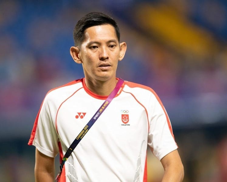 Singapore men's Under-22 football team head coach Philippe Aw steps down, Nazri Nasir takes over