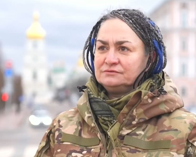 Ukrainians with little to no military experience take up arms to defend their country