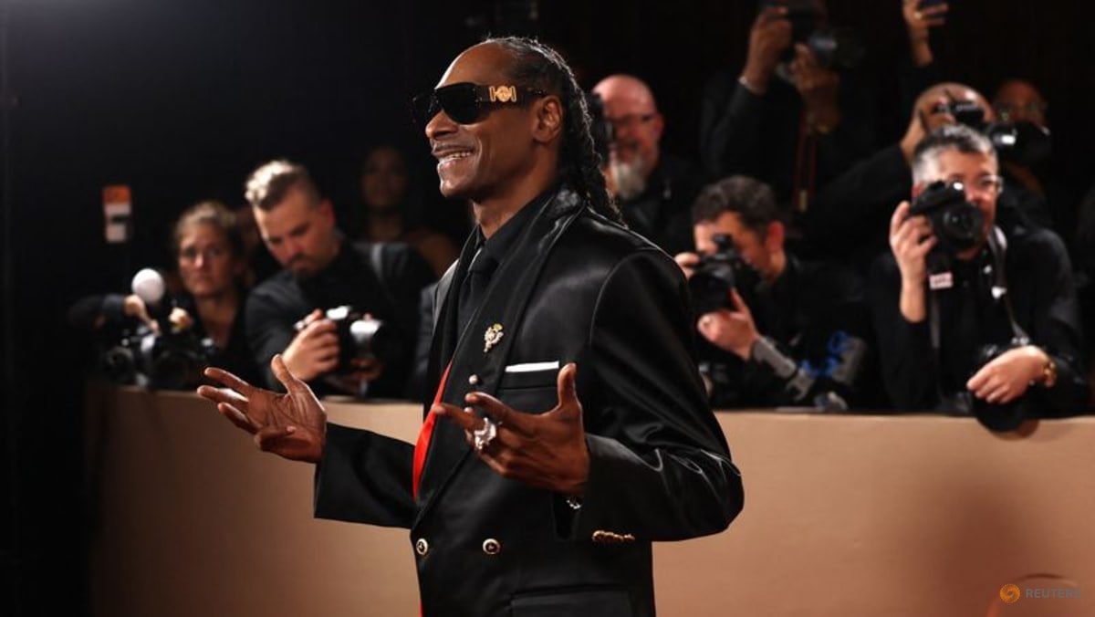 Snoop Dogg Eyes Stake in Swansea City Premier League Future - News Directory 3