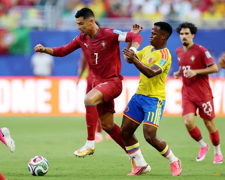 Ronaldo plays on as Portugal's Martinez defends marathon minutes at World Cup