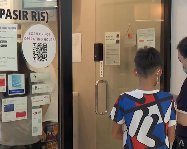 Doctors see surge in patients in clinics, online amid COVID-19 wave