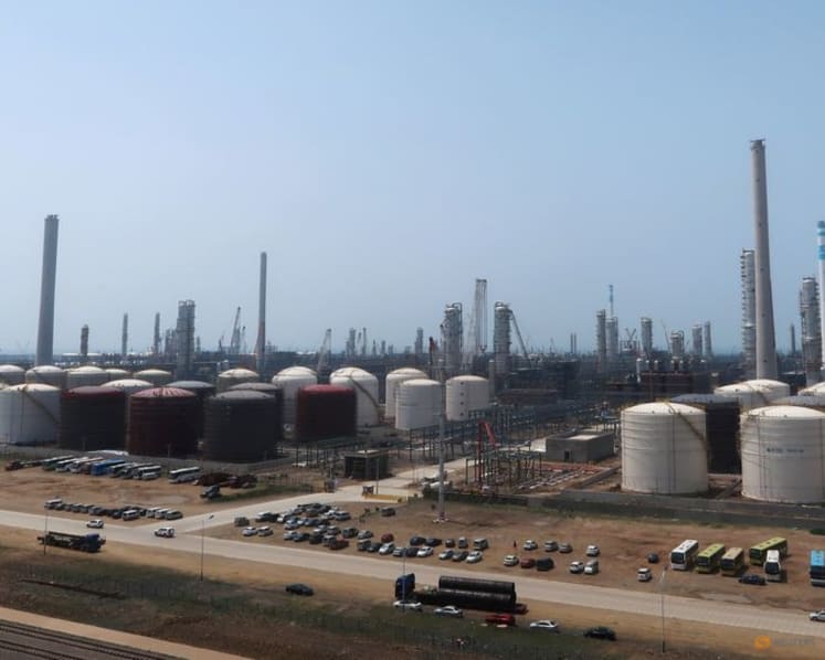 US imposes sanctions on Chinese 'teapot' refinery for buying Iranian oil