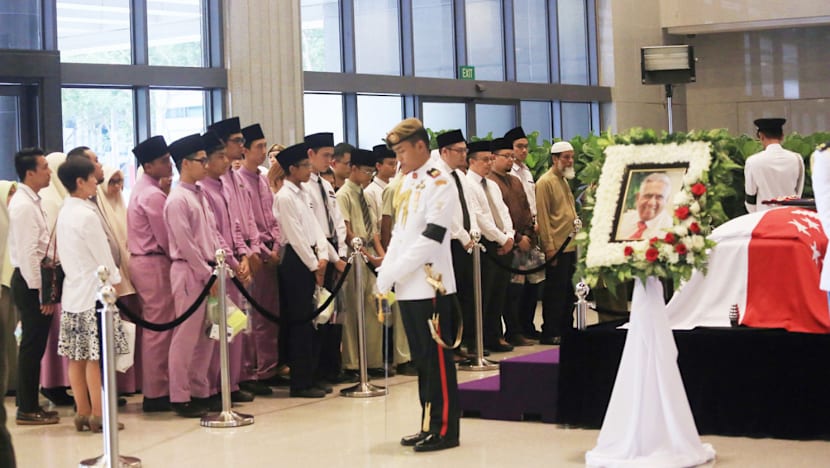 Thousands bid a final farewell to Nathan at Parliament House