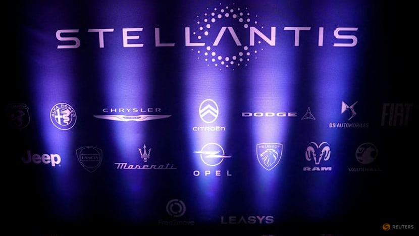Stellantis seeks to exit battery venture with Samsung as EV losses mount, Bloomberg News reports