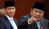 Langkah Prabowo kendalikan ekspor berpotensi tambah pendapatan, namun mengapa para pakar khawatir?