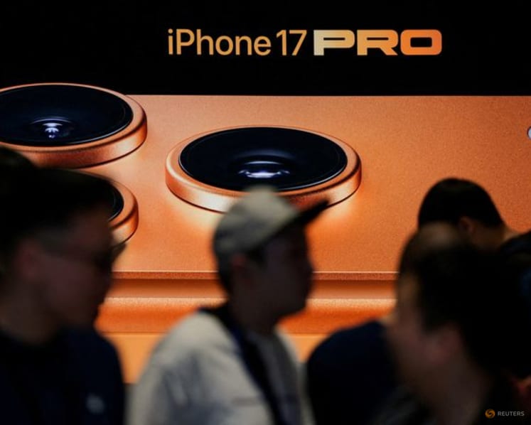Apple takes 25% share of China smartphone market in October on iPhone 17 demand