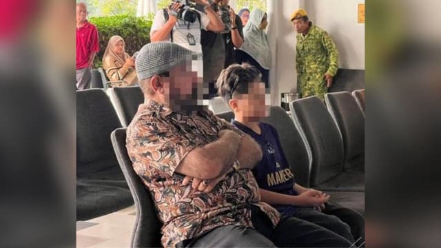马国12岁男童开车载弟妹兜风 父子双双被控