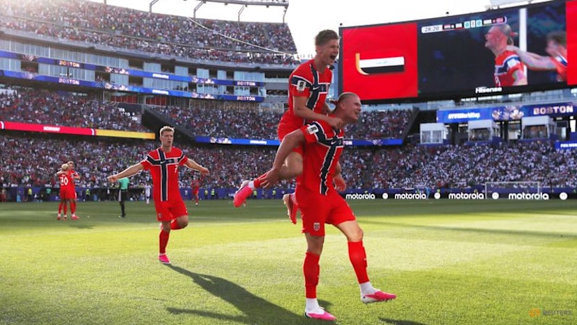 Haaland shines on World Cup debut with two goals in Norway's 4-1 victory over Iraq
