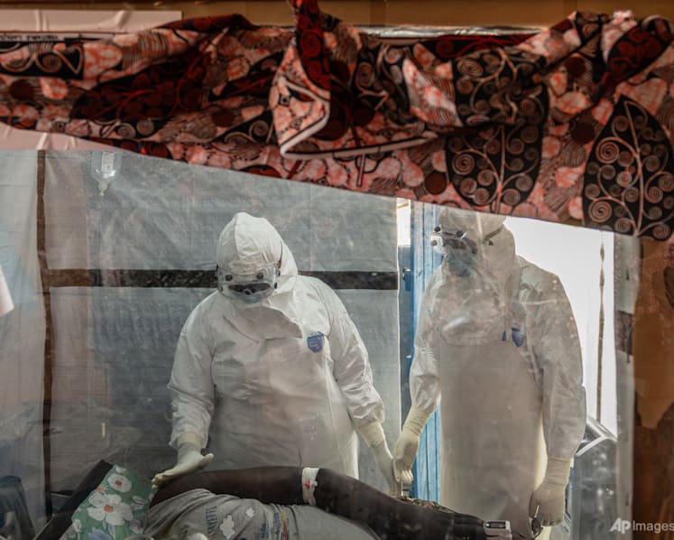 France detects first Ebola case outside Africa in current outbreak