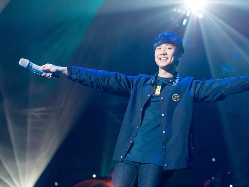 JJ Lin Showed Us Why He’s The Singaporean Star We Need At His Sold-Out Concerts Here