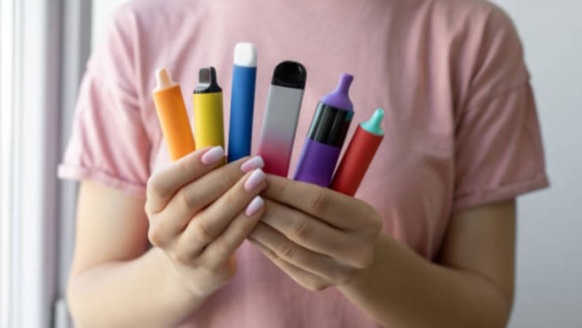 Penjualan peranti vape pakai buang dilarang di UK mulai 1 Jun 2025