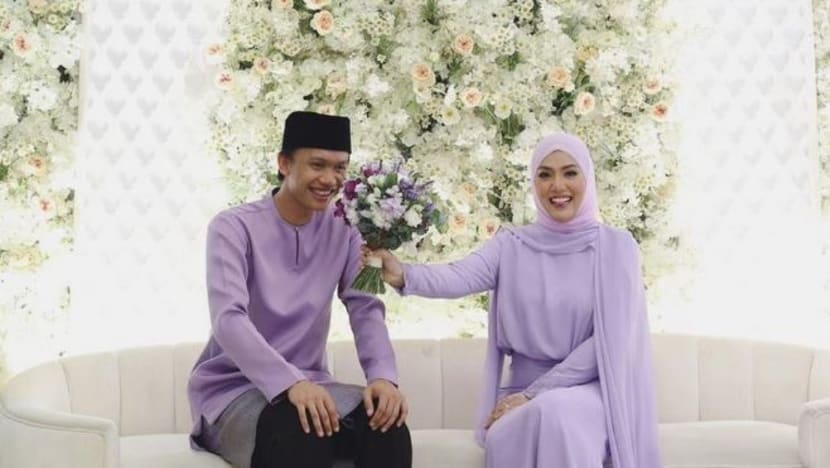 Penyanyi Shila Amzah, Ubai selamat bertunang