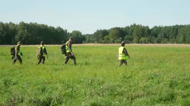 俄军凌晨空袭乌克兰 波兰称有无人机坠落已展开搜查