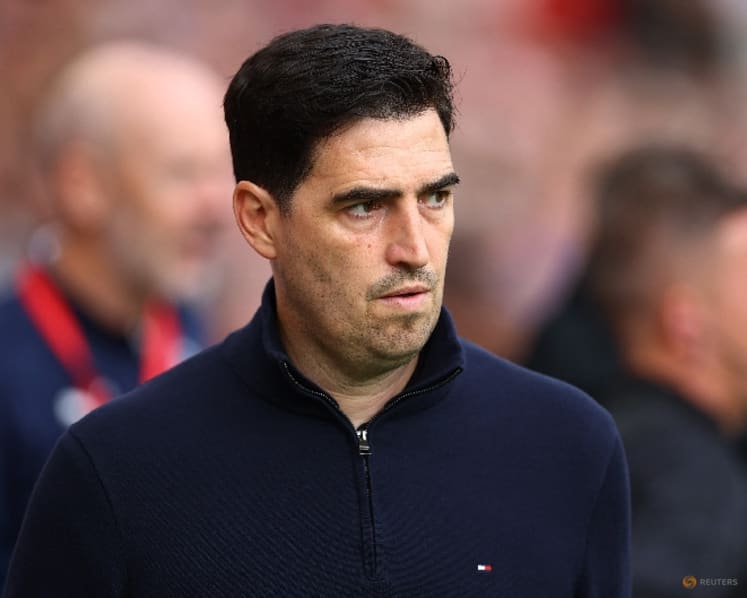 Iraola weighing player workloads as Liverpool prepare for Spurs clash
