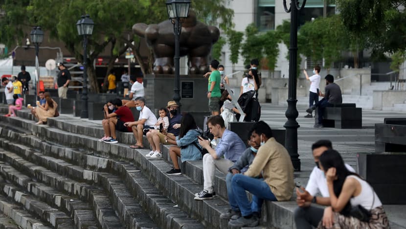 Covid-19: 1,931 new cases and 13 more deaths in Singapore; weekly infection growth rate at 0.78