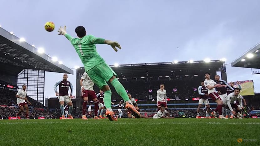 Aston Villa stun Arsenal with Buendia's last-gasp winner