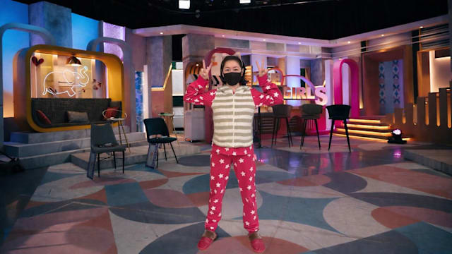 “I’m back!”　小S霸气复出，网友暴动：女王终于归位