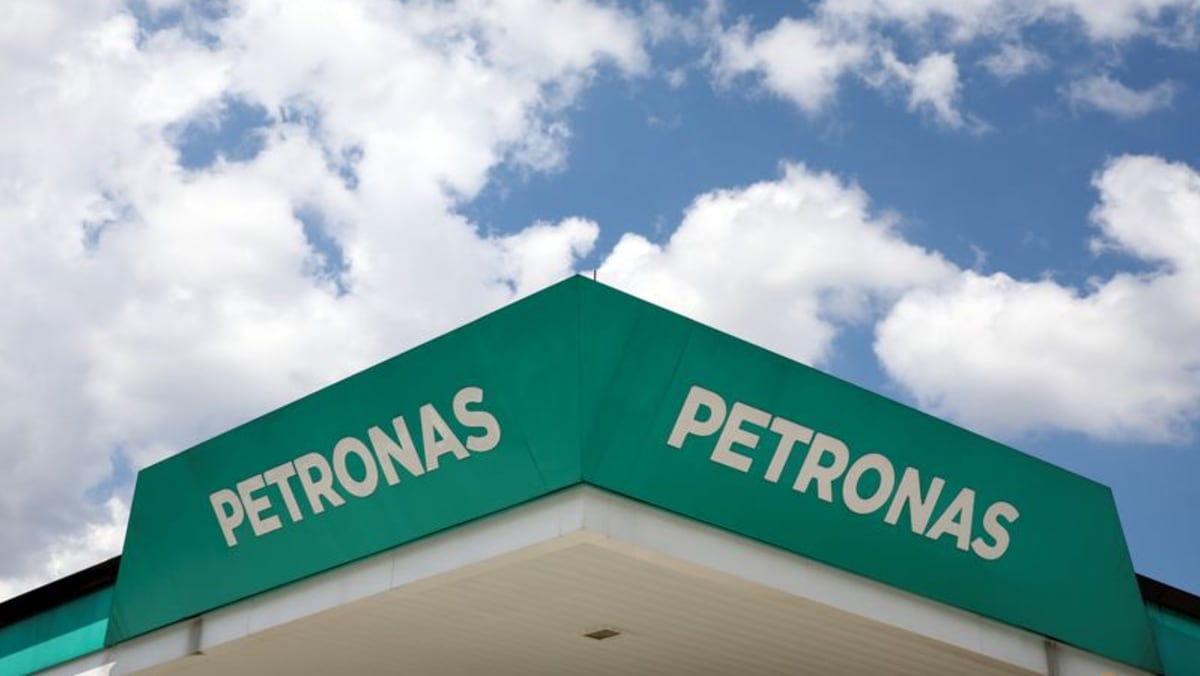 Petronas says in talks with Pertamina, TotalEnergies for Bobara block partnership - Channel News Asia (Picture 1)