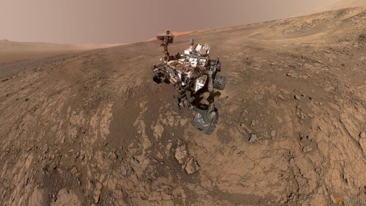 NASA rover finds fresh evidence of the warm and wet past of Mars