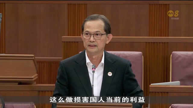 梁文辉：政府应放慢储备金积累 减轻国人经济负担