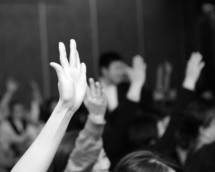 Train students to think fast, rather than merely learn facts