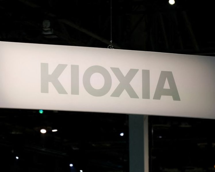 Kioxia shares slump 12% as AI-related stocks fall