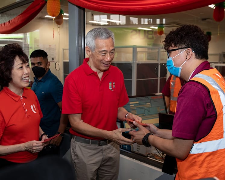 'Dark clouds' loom with possible recession in developed countries, but S'pore should be able to avoid same fate: PM Lee