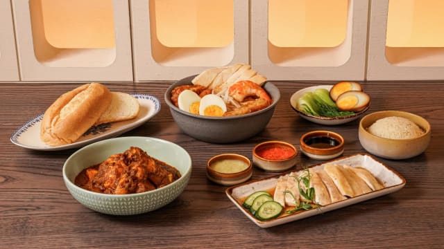 因为出国总想念，登机前来吃海南鸡饭吧！Chatterbox Express机场开业，价格更优惠！