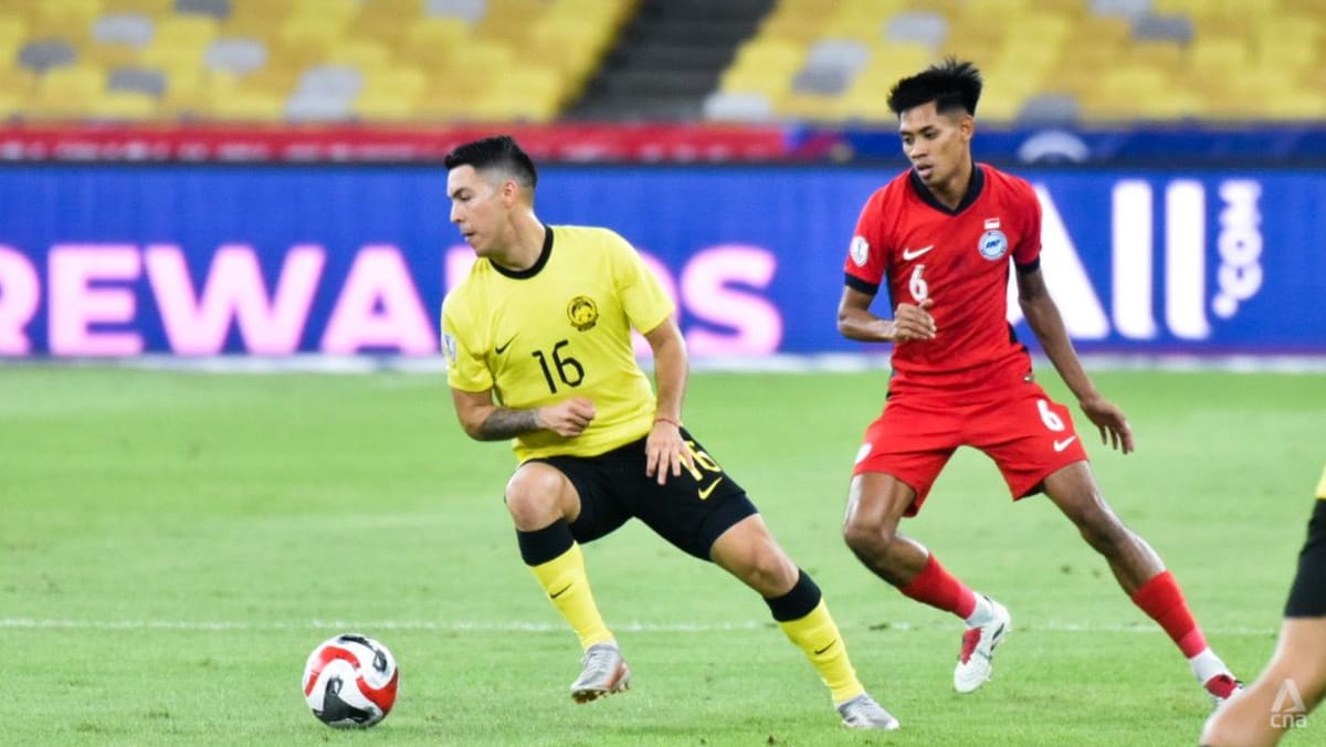 Football: Singapore hold Malaysia to draw, progress to ASEAN Championship semis Football: Singapore hold Malaysia to draw, progress to ASEAN Championship semis