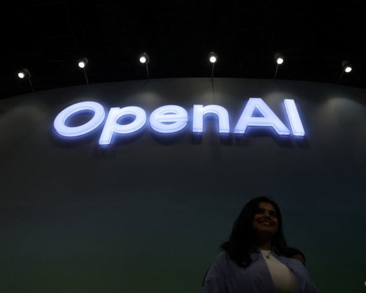 Exclusive-OpenAI courts private equity to join enterprise AI venture, sources say